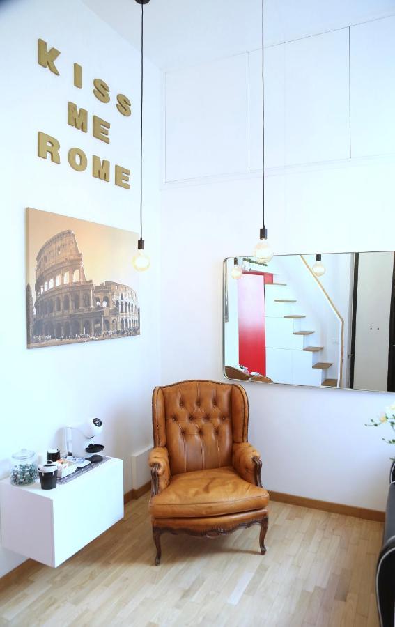 Kiss Me Rome Luxury Rooms Bagian luar foto