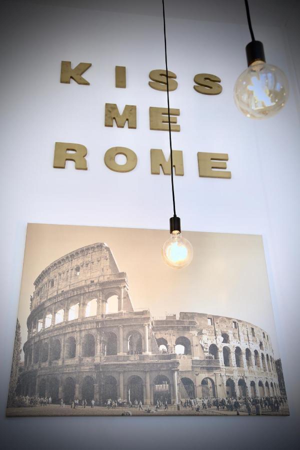 Kiss Me Rome Luxury Rooms Bagian luar foto