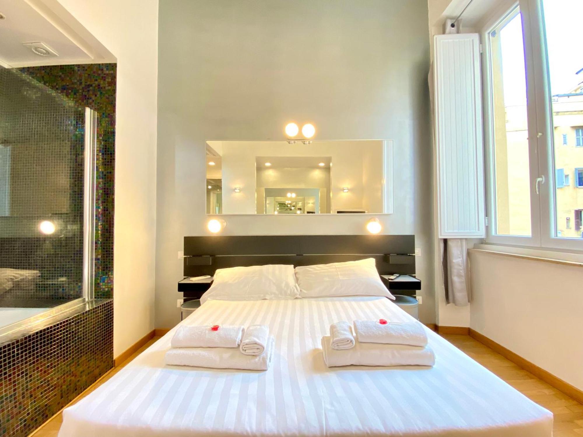 Kiss Me Rome Luxury Rooms Bagian luar foto